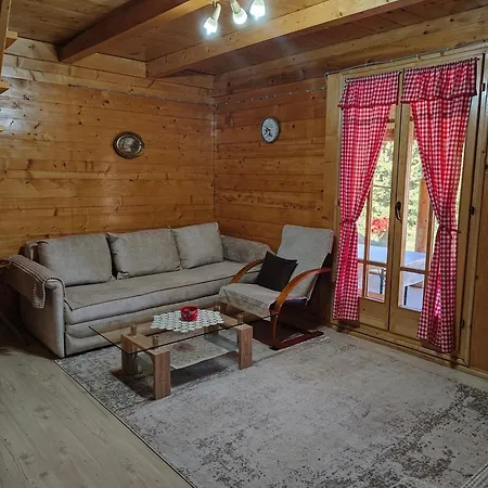 Case de vacanță Maja